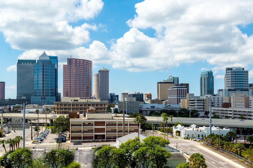 Hampton Inn Tampa Downtown Channel District מראה חיצוני תמונה