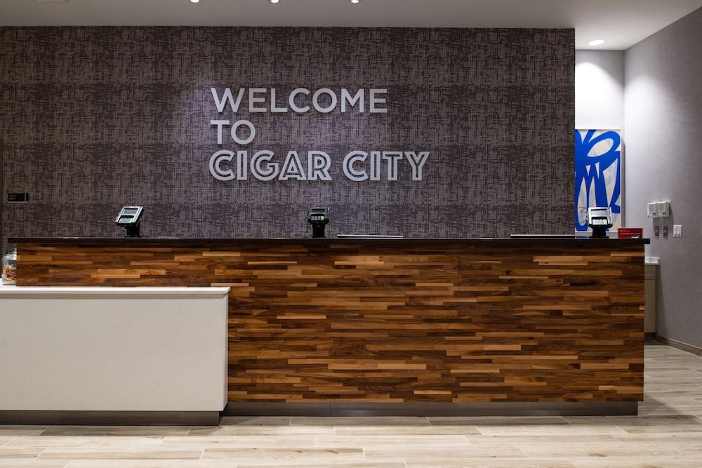 Hampton Inn Tampa Downtown Channel District מראה חיצוני תמונה