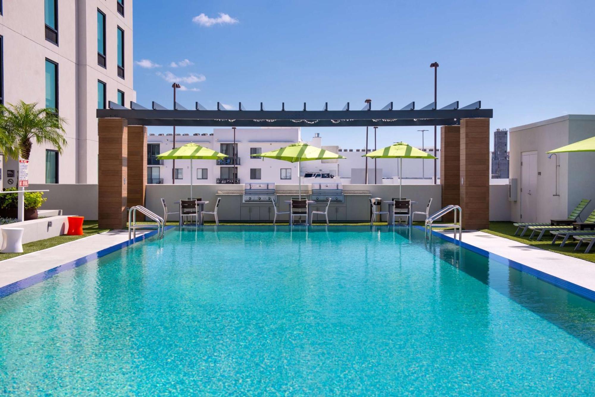 Hampton Inn Tampa Downtown Channel District מראה חיצוני תמונה